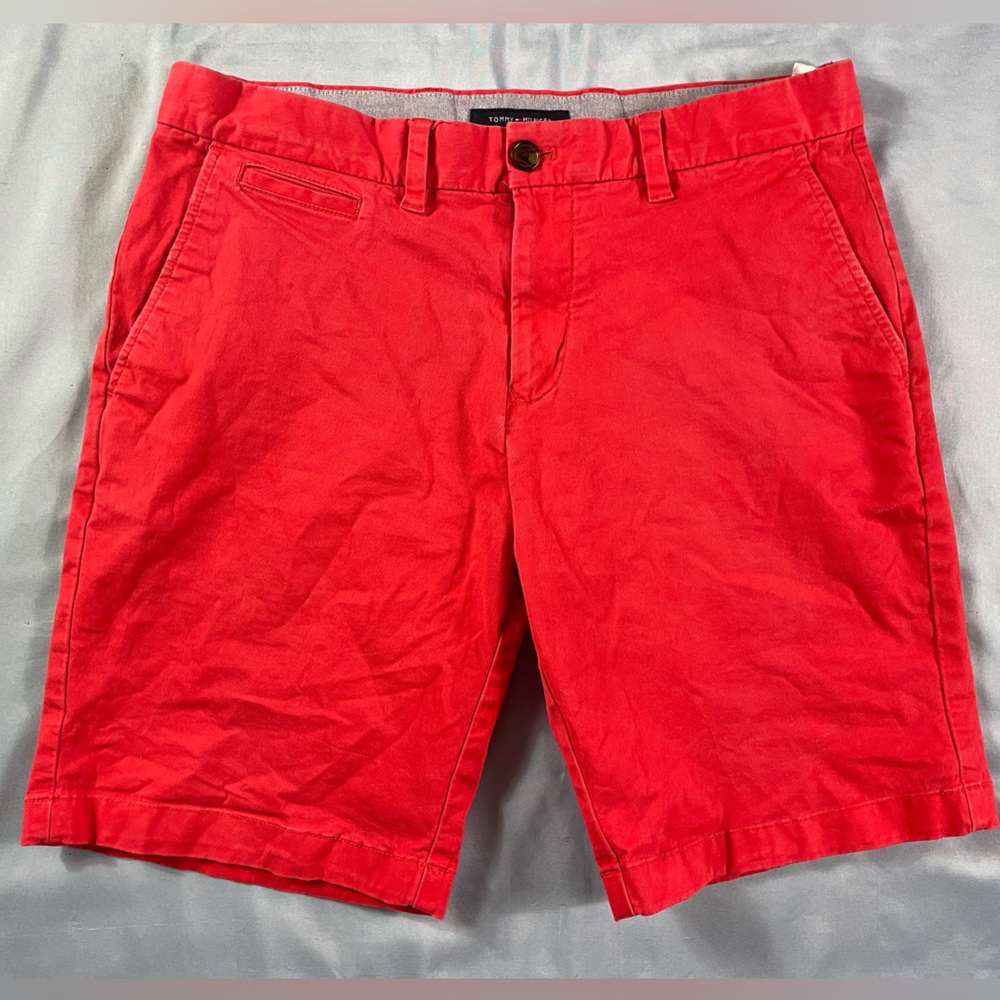 Lot of 3 Bermuda shorts Izod-30, Tommy-32, Polo-33